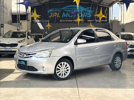 TOYOTA ETIOS 1.5 XLS SEDAN 16V FLEX 4P MANUAL TOYOTA ETIOS 1.5 XLS SEDAN 16V FLEX 4P MANUAL